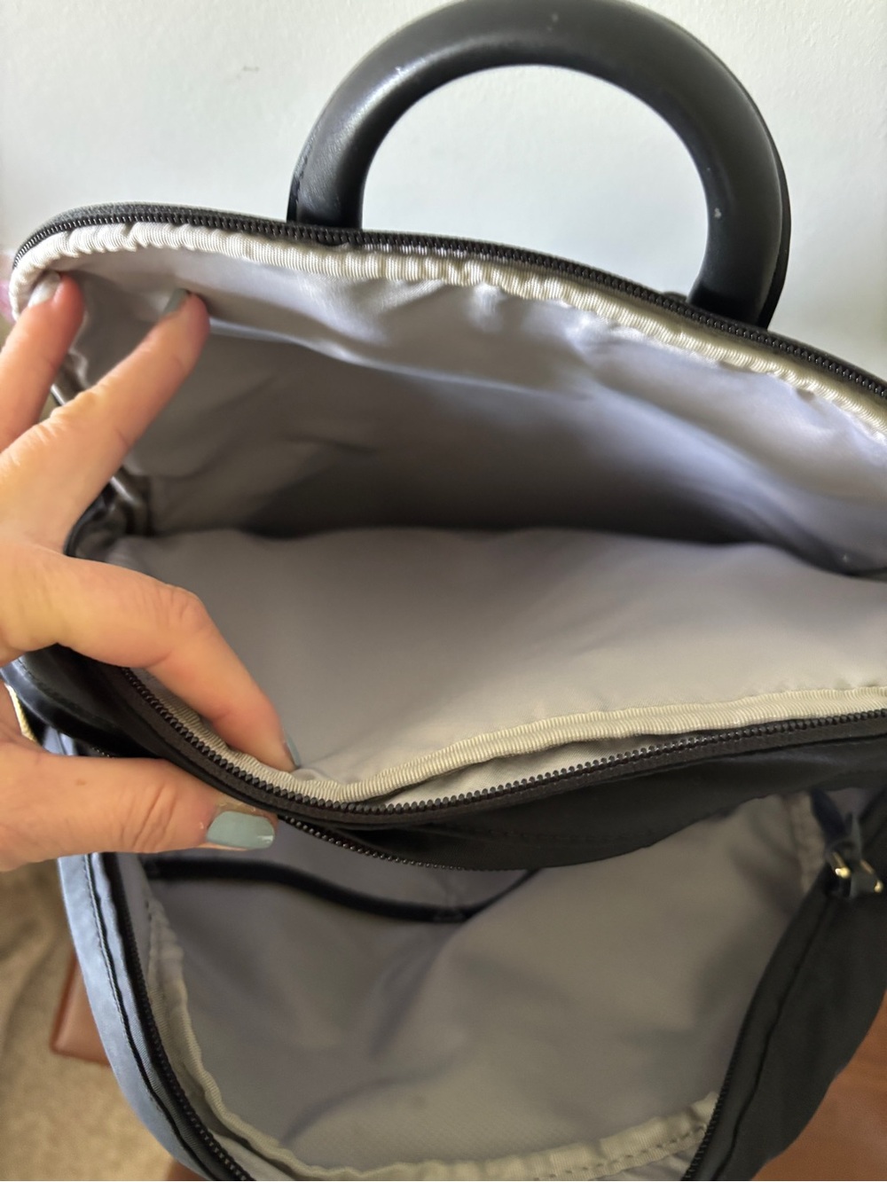 Tumi Voyageur Carson Backpack - Picture 12 of 13